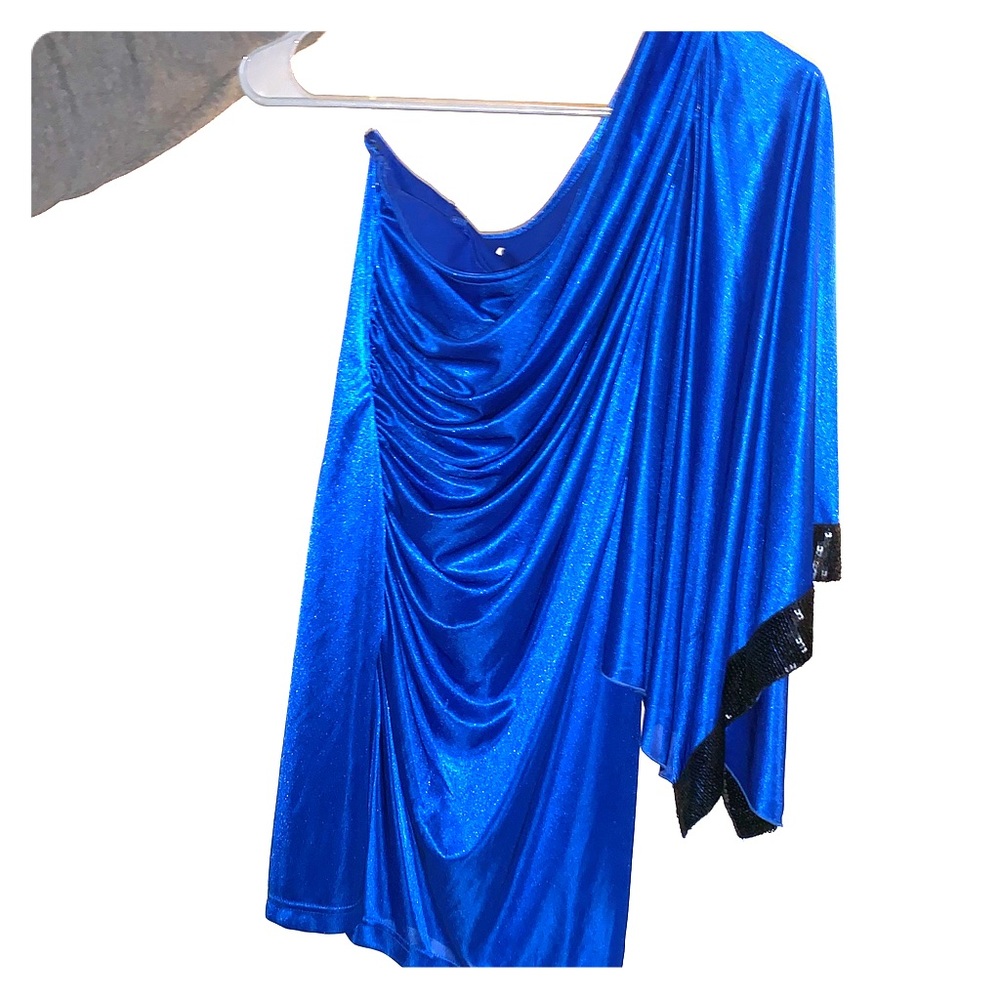 Semi-formal dress